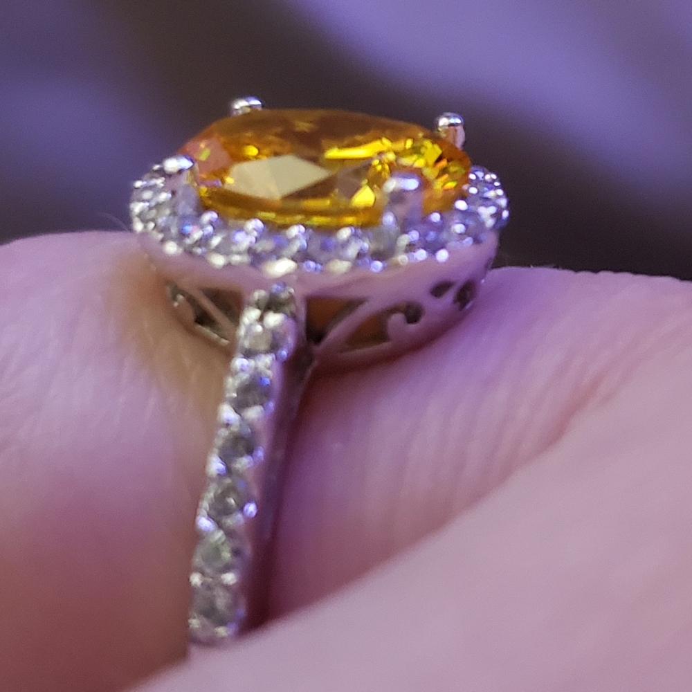 QVC Diamonique canary oval stone w/halo setting - Picture 12 of 16